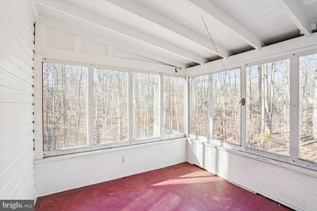 Building Photo - 2799 Beechbank Rd