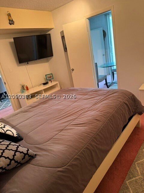Building Photo - 5401 Collins Ave