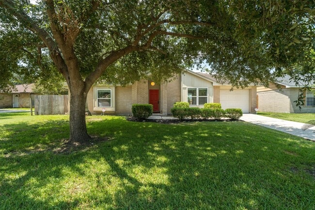 Primary Photo - 509 Landing Blvd