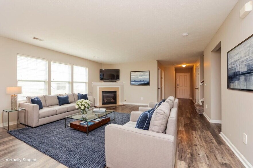Building Photo - 924 Grand Oak Dr