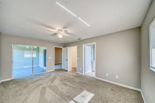 Building Photo - 2002-2004 NE 6th St