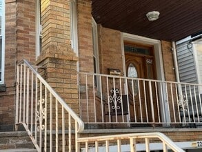 Building Photo - 225 Angelique St