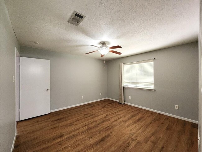 Building Photo - 14614 Cypress Valley Dr