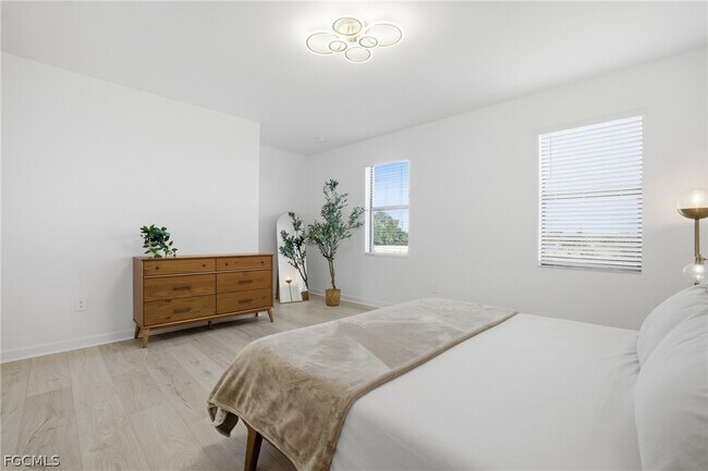 Building Photo - 14303 Pine Lodge Ln