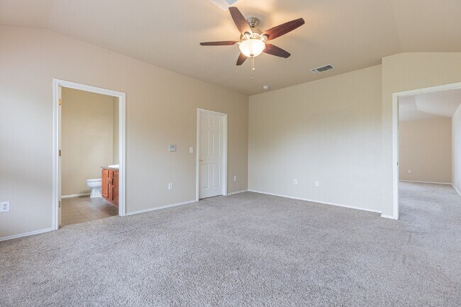 Building Photo - 4746 Gambels Quail