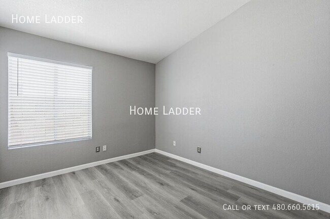 Building Photo - 7817 W McRae Way