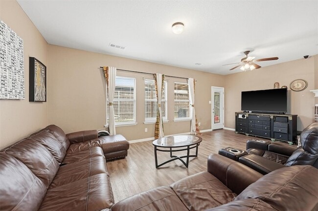 Building Photo - 1301 Concho Trail