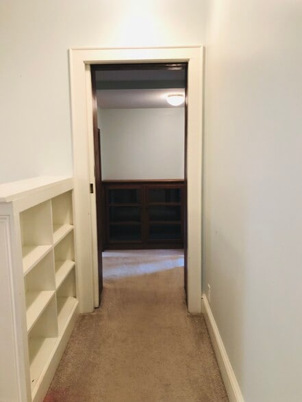 Building Photo - 118 Sebrell Ave