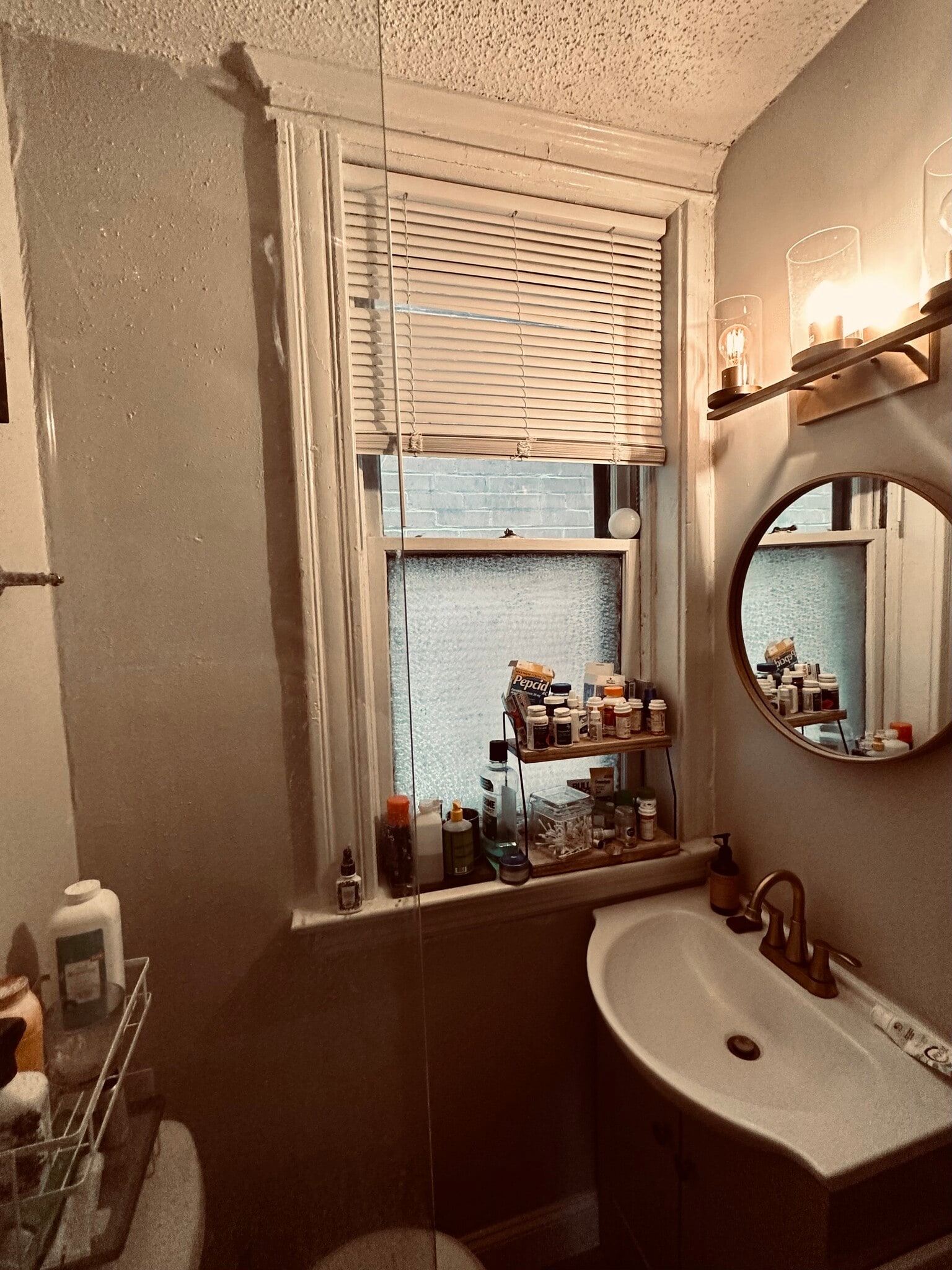 Building Photo - 4126 Shaw Blvd