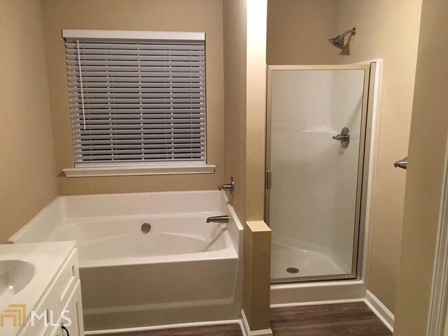 Building Photo - 3909 Belmont Ridge Dr