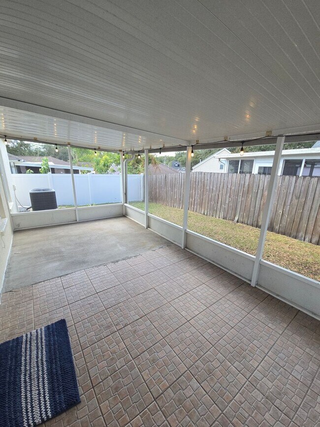 Building Photo - 3/2 Home in Valrico ***MOVE-IN SPECIAL/$500 OFF 2ND MONTH!!***