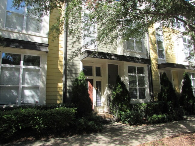 Primary Photo - Dilworth Condo in Southend