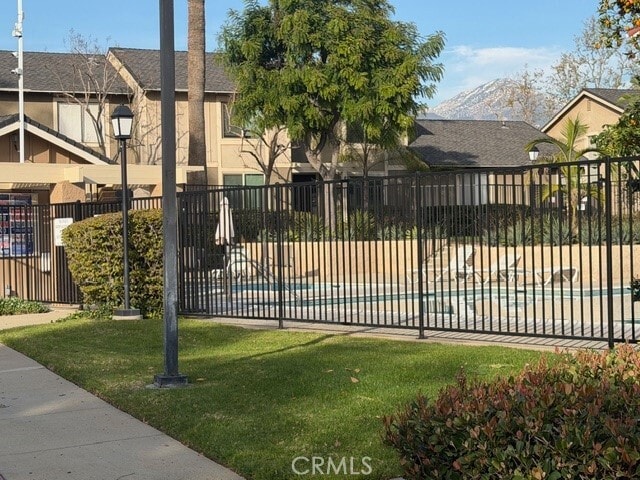 Building Photo - 3832 Bixby Dr