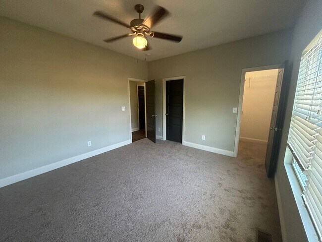 Building Photo - PRE-LEASING FOR AUGUST 2026!