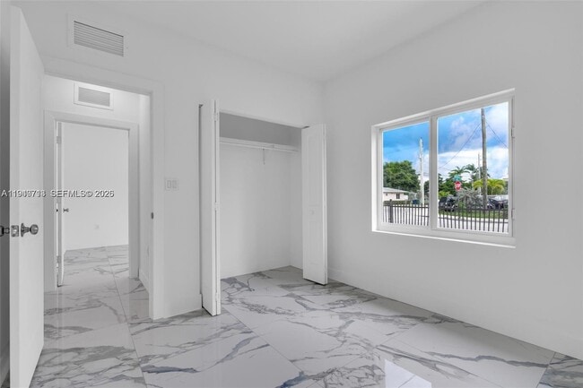 Building Photo - 11870 SW 220th St