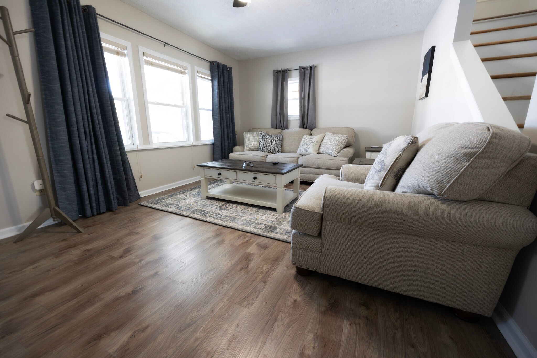 Building Photo - 6470 W Smith Rd