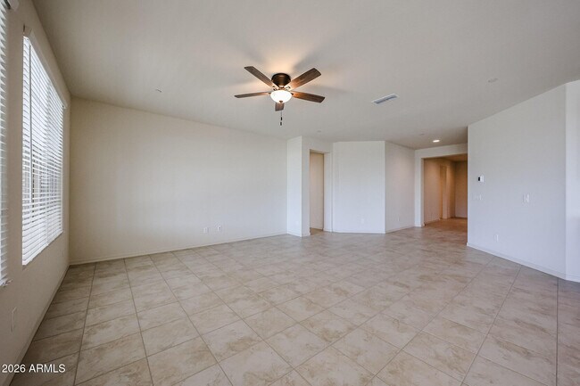 Building Photo - 13723 W Calle De Baca