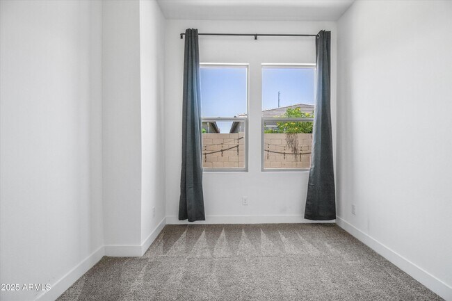 Building Photo - 17254 W Vacaville St