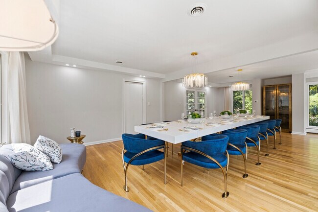 Building Photo - 2A Cherry Ln