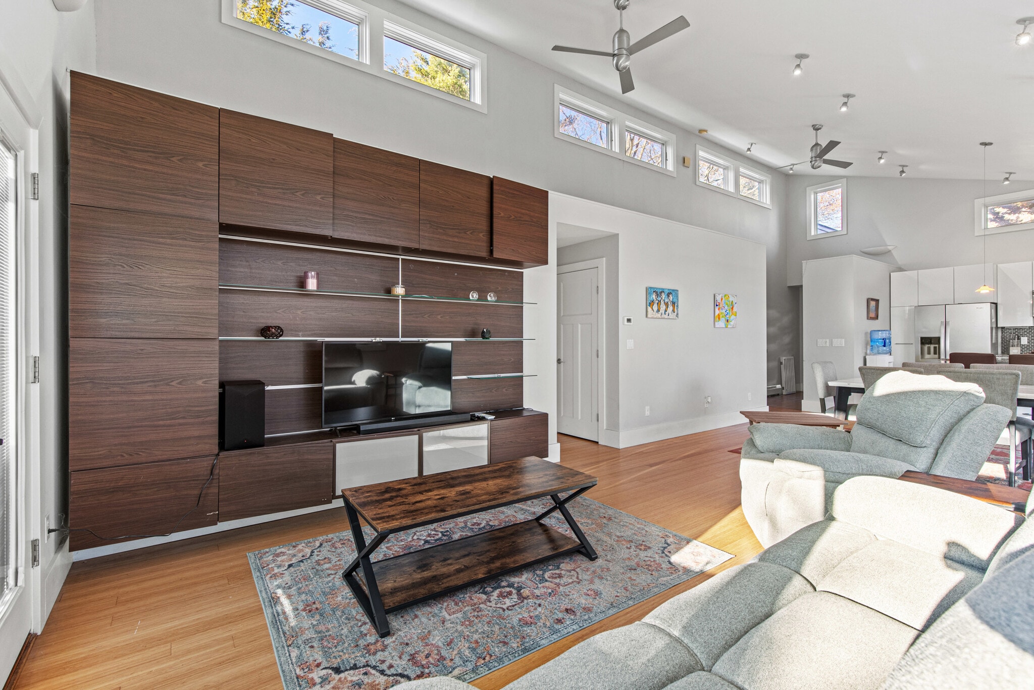 Building Photo - 18 Rosedale St