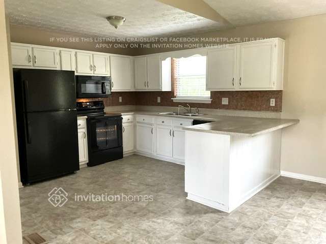 Building Photo - 1871 Kathy Ct