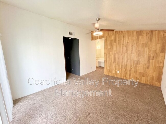 Building Photo - 45414 Driftwood Dr