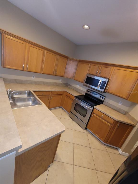 Building Photo - 19239 Stone Hedge Dr