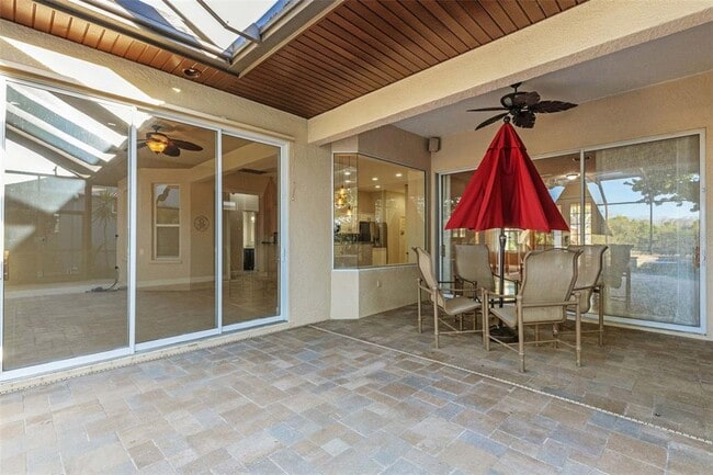 Building Photo - 11011 Hyacinth Pl