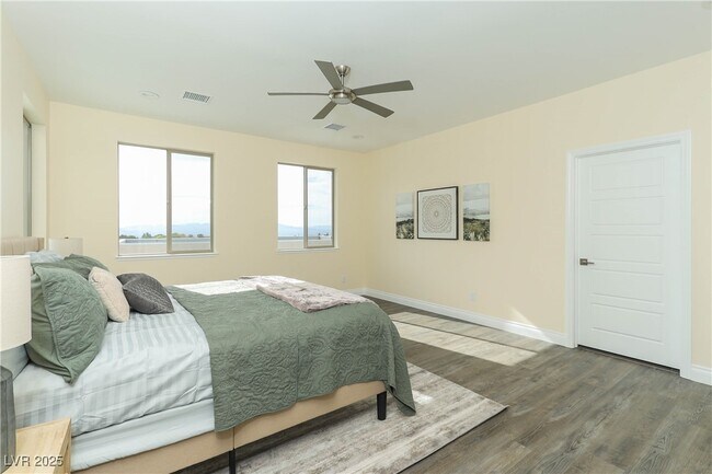 Building Photo - 1409 Denver St