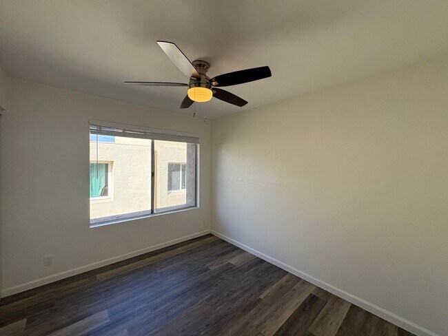 Building Photo - Modern 2BD/2BA San Marcos Condo w/ In-Unit...