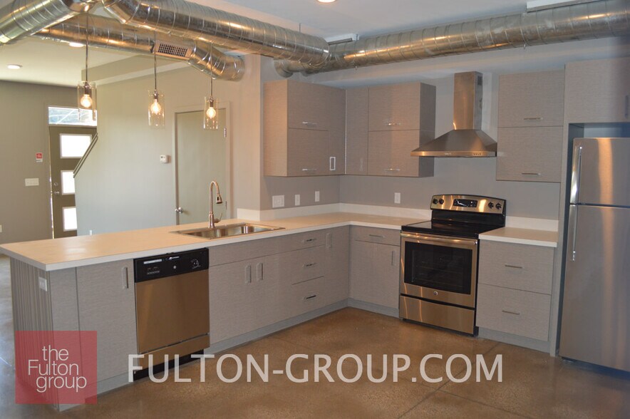 Primary Photo - 457 4th St NW