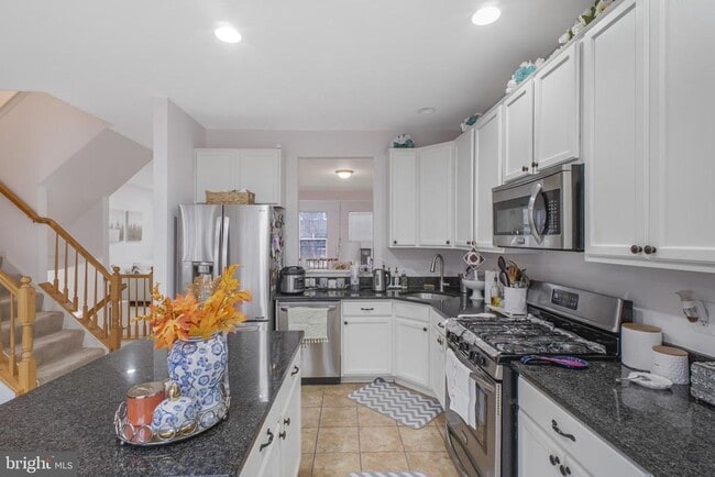 Building Photo - 20751 Bridalveil Falls Terrace