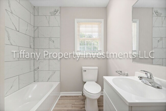 Building Photo - 8901 Richardson King Rd