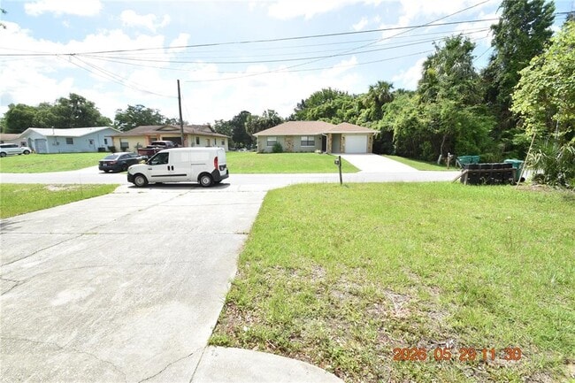 Building Photo - 4060 N Little Hawk Point
