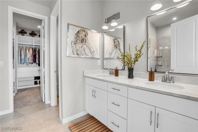 Building Photo - 4595 Arboretum Cir