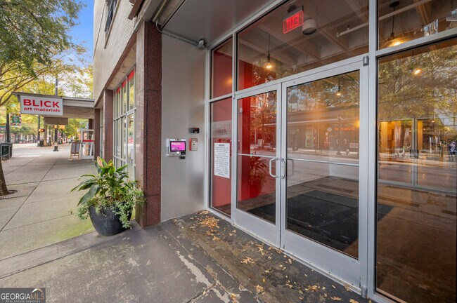 Building Photo - 878 Peachtree St NE