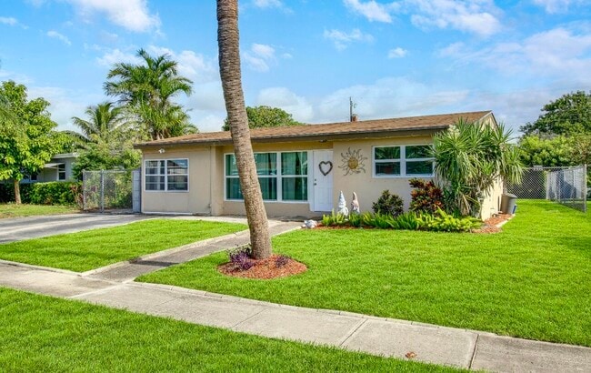 Primary Photo - 3941 Tuskegee Dr