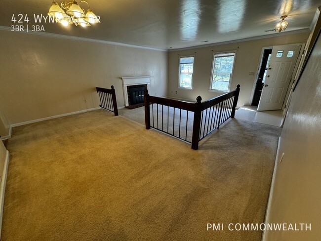 Building Photo - 424 Wynridge Dr