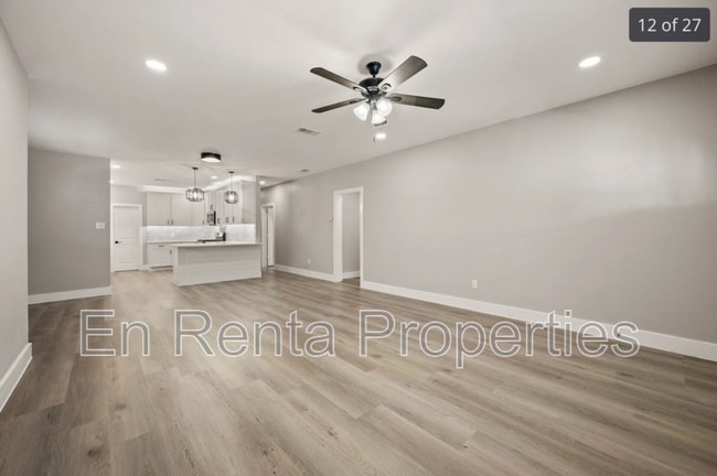 Building Photo - 3329 Hemphill St