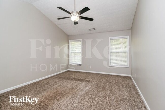 Building Photo - 96 Maple Leaf Ct