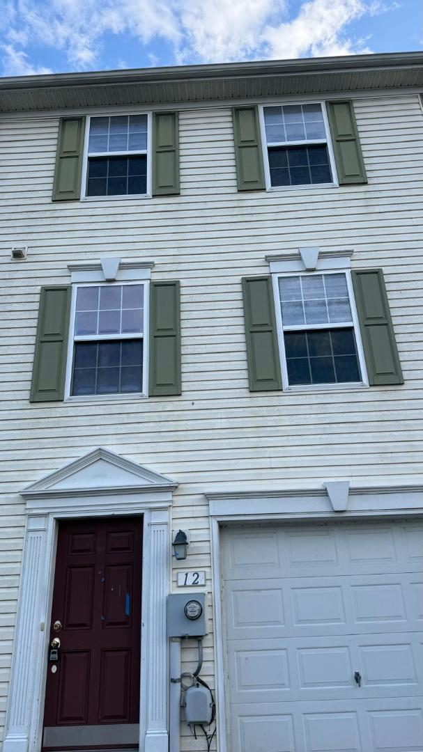 Building Photo - 12 Council Ct