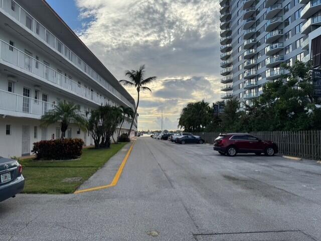 Building Photo - 4500 N Flagler Dr