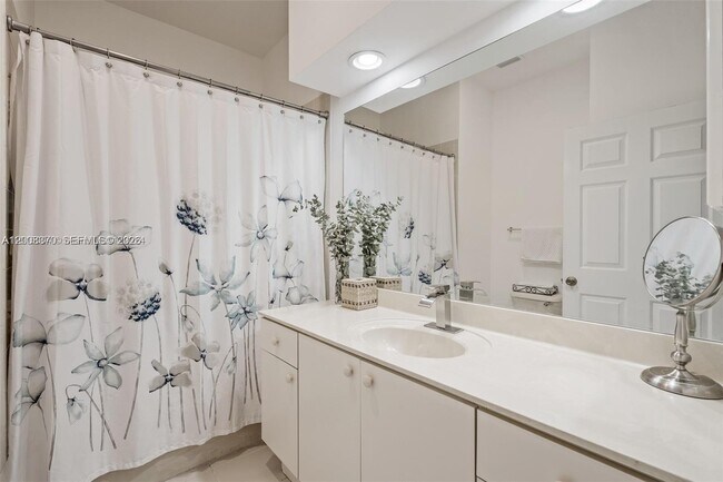 Building Photo - 11112 SW 236th Terrace