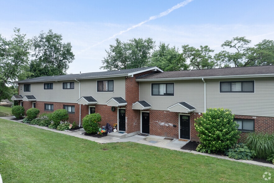Building Photo - WaterView Living
