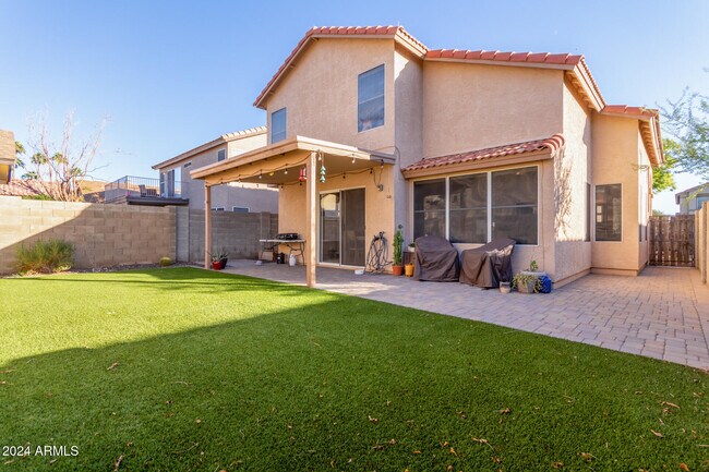 Building Photo - 1836 N Stapley Dr