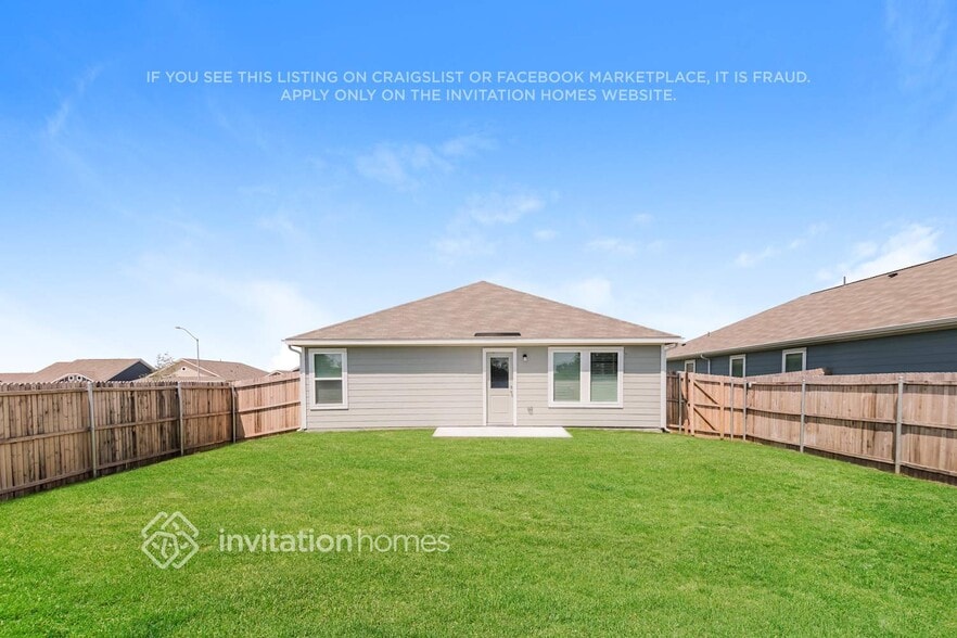 Building Photo - 7216 Lazy Creek Rd