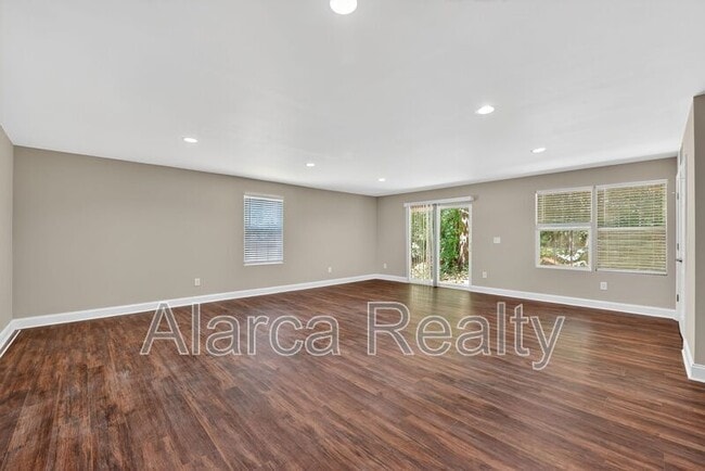 Building Photo - 6634 Rockwell Blvd