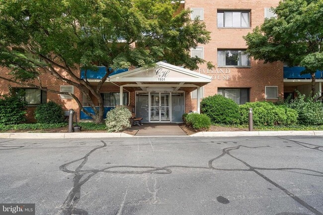 Building Photo - 1931 N Cleveland St