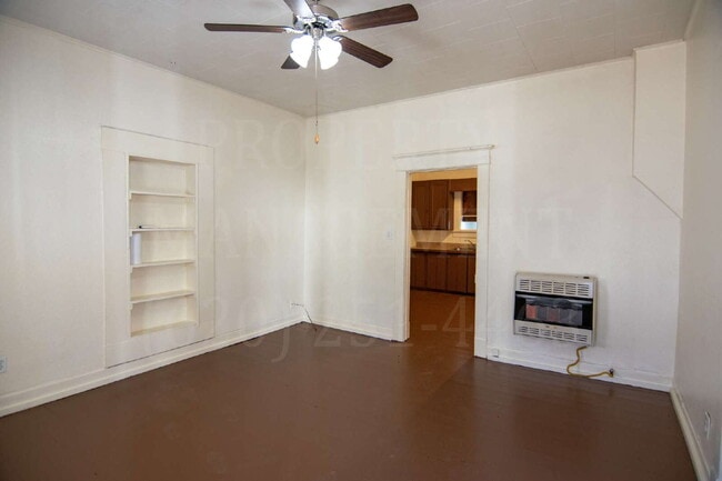 Building Photo - 2-Bedroom 1-Bathroom