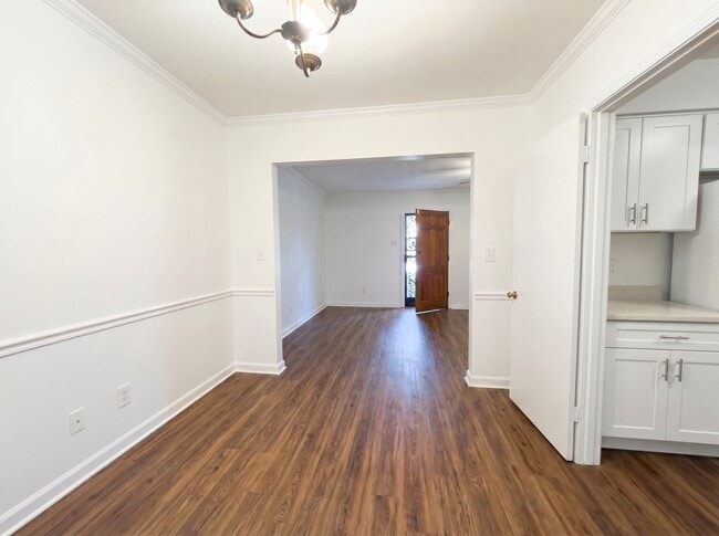 Building Photo - For Lease – Charming Brick Home in Historic Neighborhood